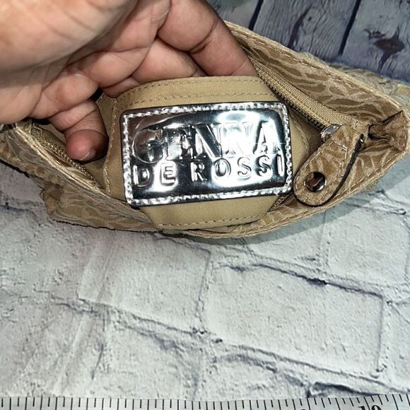 Genna De Rossi Wristlet Clutch - Picture 4 of 6